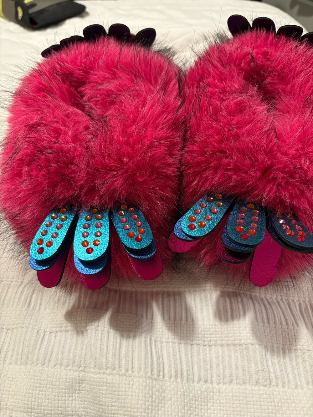 Kurt Geiger Eagle Fluff Slippers - Picture 6 of 7